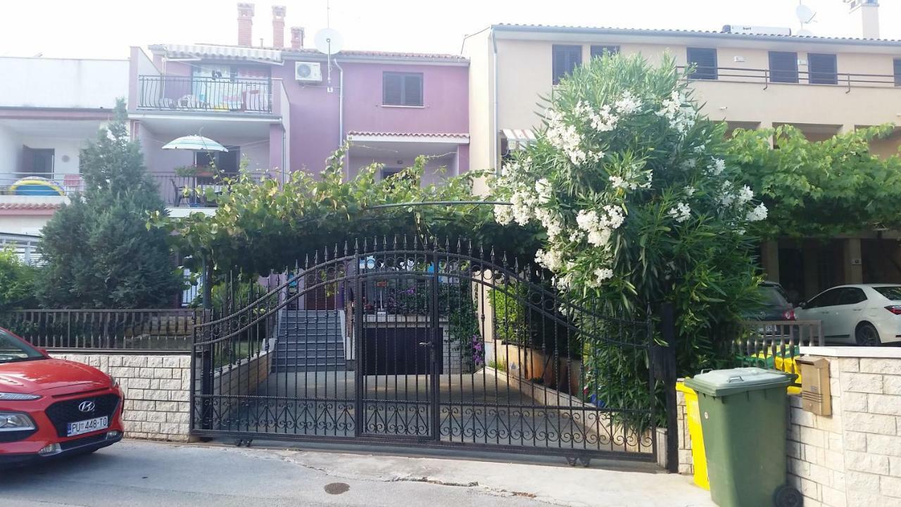 Apartment Anda Rovinj Exterior photo